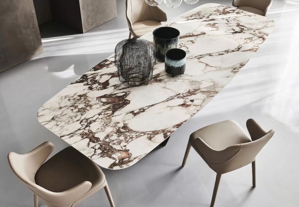 TAVOLO SKORPIO CATTELAN ITALIA visto dall'alto