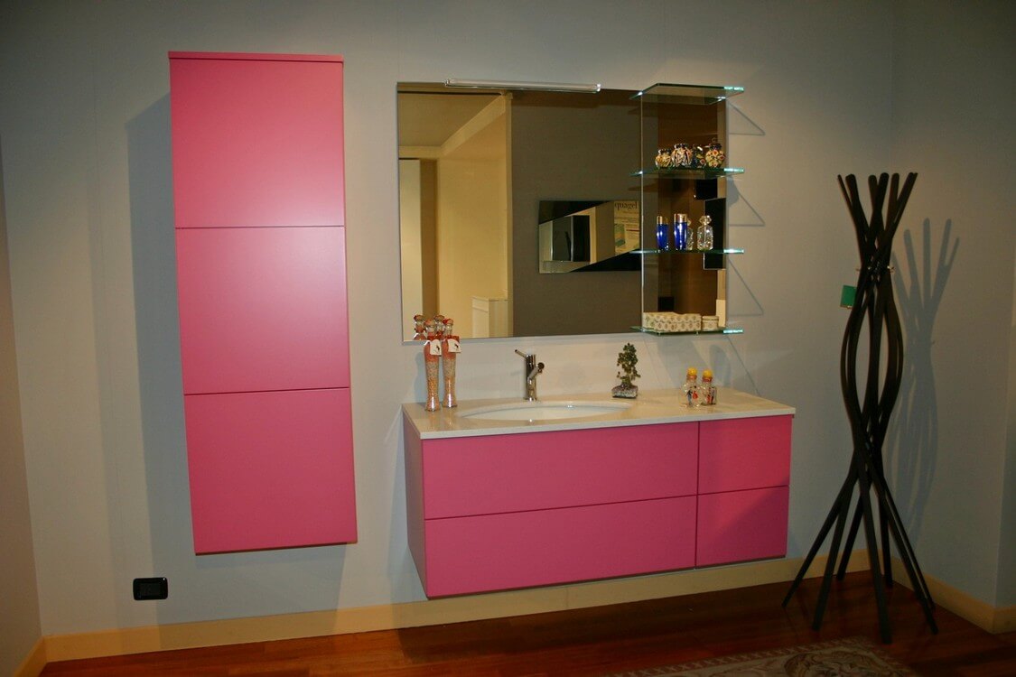 Bagno Artemide laccato viola erika (fucsia)