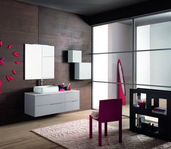 linea grigio chiaro composizione con lavabo sopra piano