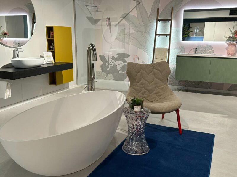 vasca da bagno ovale a Bergamo